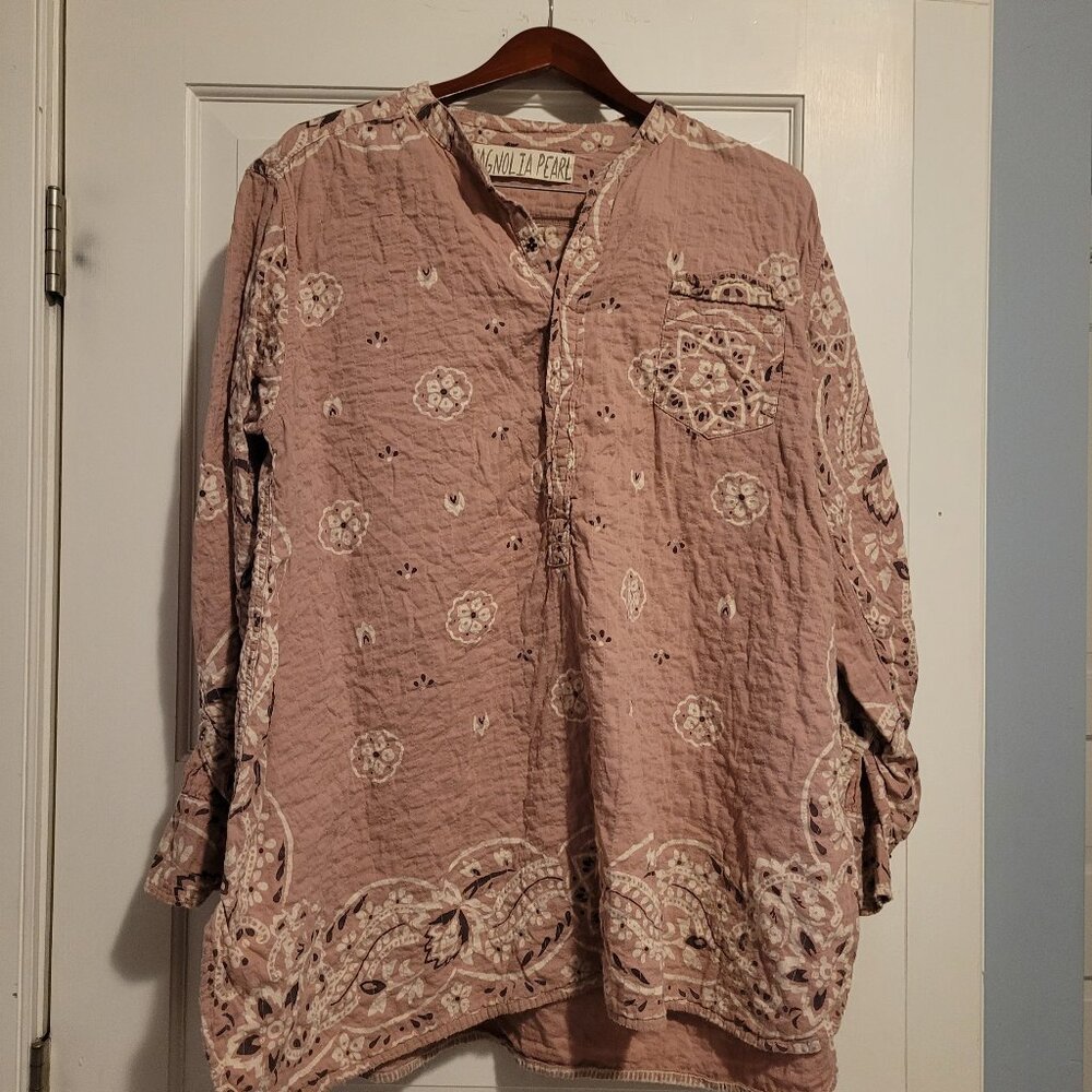 Magnolia Pearl heavy cotton Paisley top